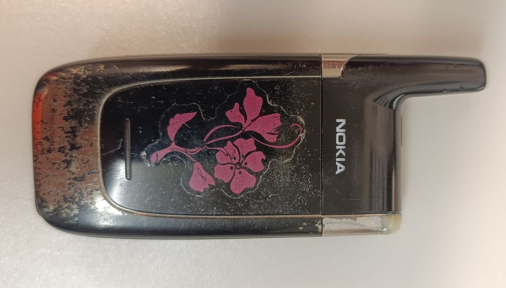 Nokia 6060 , J700 , smartband