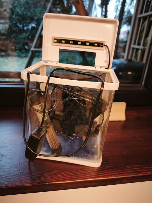 Akwarium 50L, 60x30x30, rybki, filtr kaskadowy, lampy, karmnik ozdoby