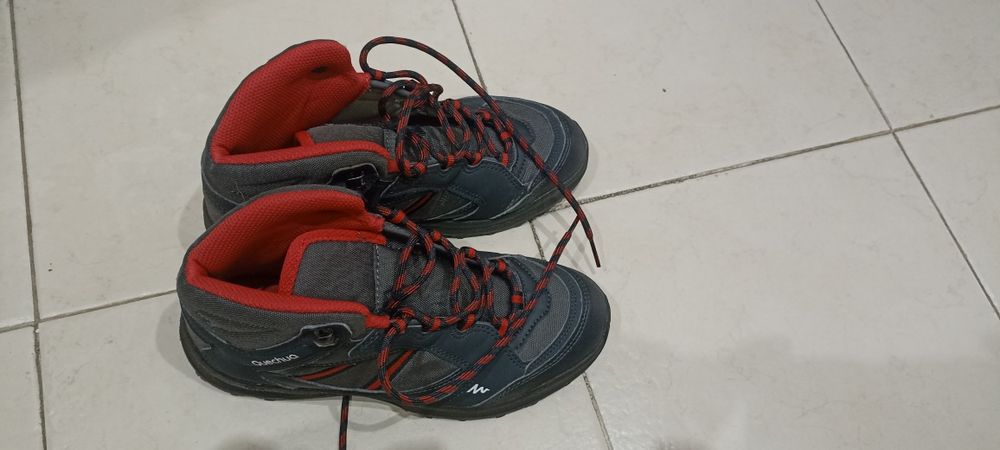 Botas Quechua EU37