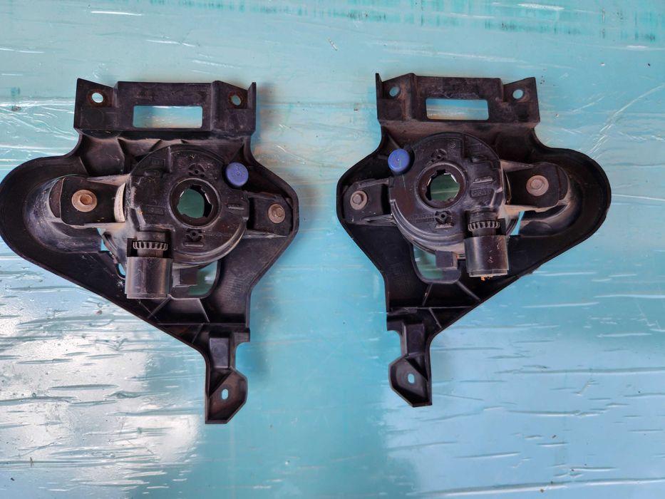 BMW seria 1 E87 halogen halogeny Prawy Lewy
