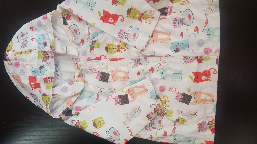 Детячий весняний плащик на дівчинку 2-3х лет.