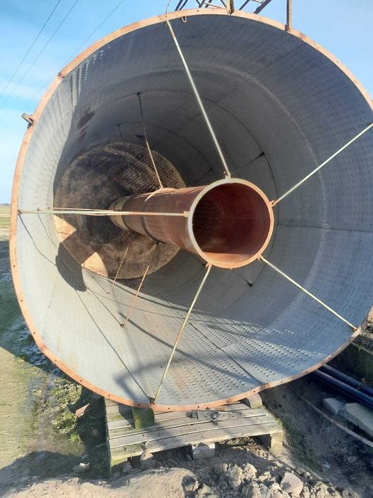 Sprzedam dwa silosy samosuszące o poj. 30ton