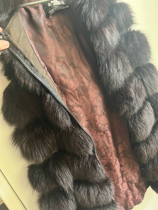 Продам длинную жилетку из песца