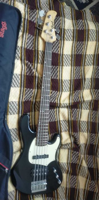 CORT GB35 A Gitara basowa 5-strunowa