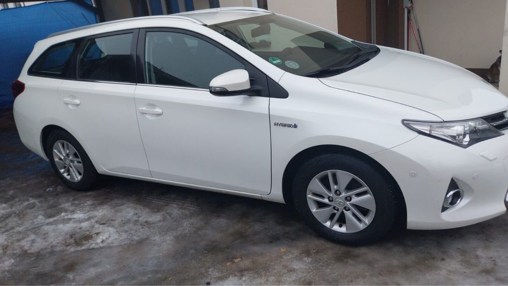 Toyota Auris Hybrid 1.8 Automat | 2013 | 117 tys.km | ASO |  Laleczka!