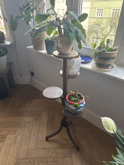 Kwitnik drewniany na 4 kwiaty lite drewno