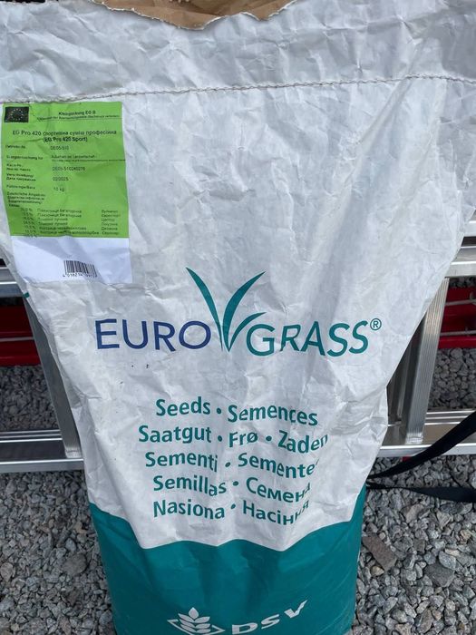 Трава EuroGrass EG Pro 420 Sport (10 кг)