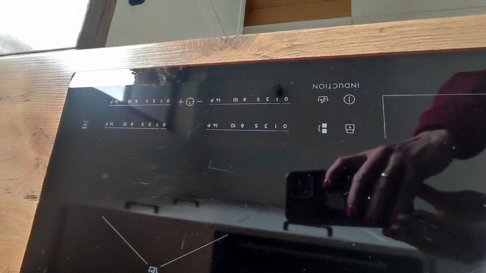 Płyta indukcyjna Electrolux EIS62449B SenseBoil | Stan Bardzo Dobry | 100% Sprawna