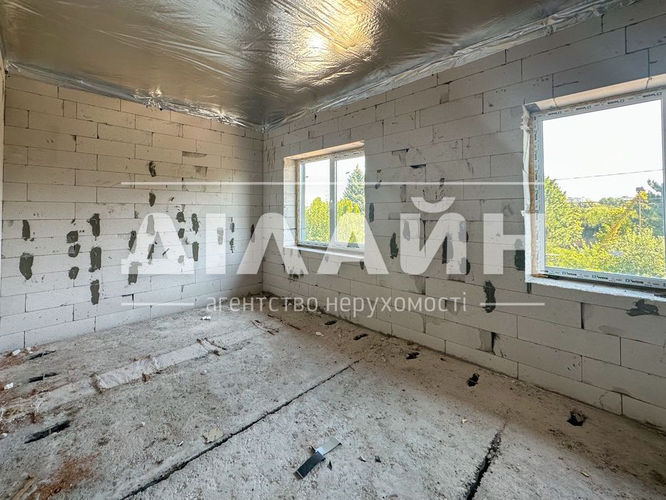 Новый дом 2023 г. 260 м2 , 4 спальни , 3с/у на Бородинском