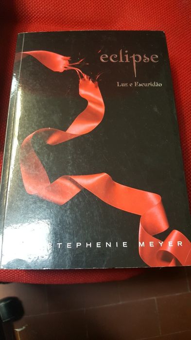 Vários livros como novos