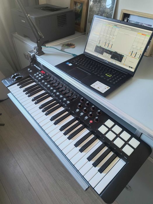 M-AUDIO Oxygen 49 klawiatura sterująca MIDI USB