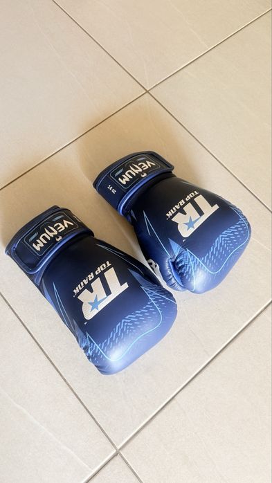 Vendo Luvas de Boxe