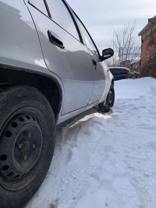 Део Нексія 2011 рік