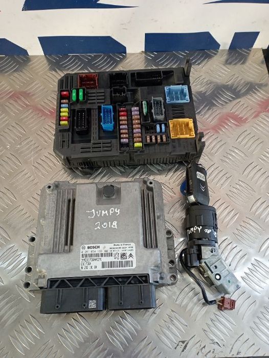 Kit Imobilizador Citroen Jumpy / Peugeot Expert 1.6 BlueHdi 2018 Ref. 9825318180 / 9822745880