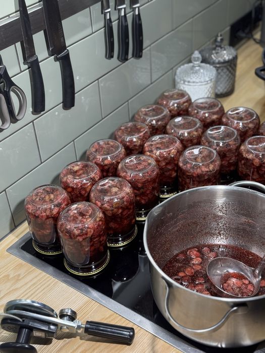 Варення з суниці, земляники