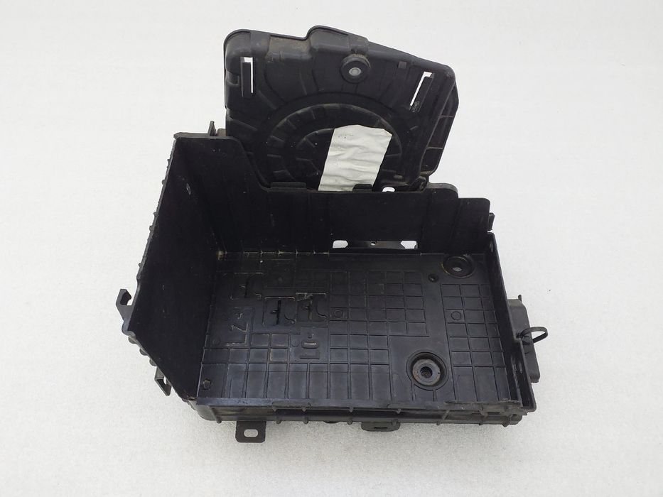 Base / caixa da bateria CITROËN C3 II (SC_)