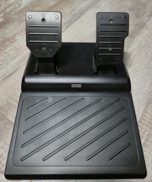 Kierownica HORI RWA Racing Wheel Apex PS5/PS4/PC + pedały + pudełko