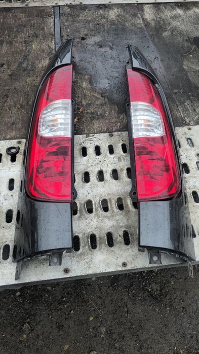 Lampy tył fiat doblo I lift kompletne