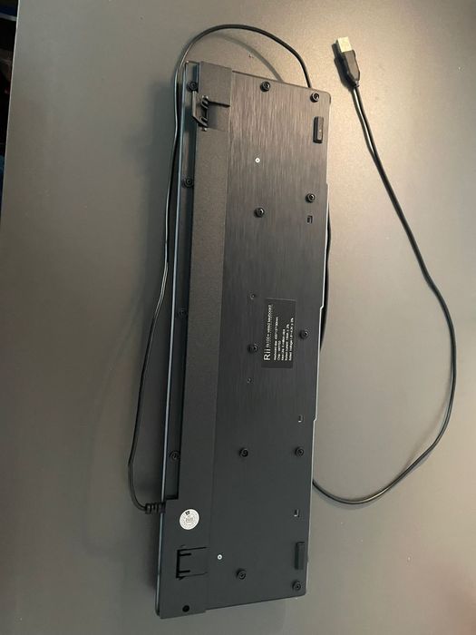 Teclado Game com luzes e tapete de rato com luz