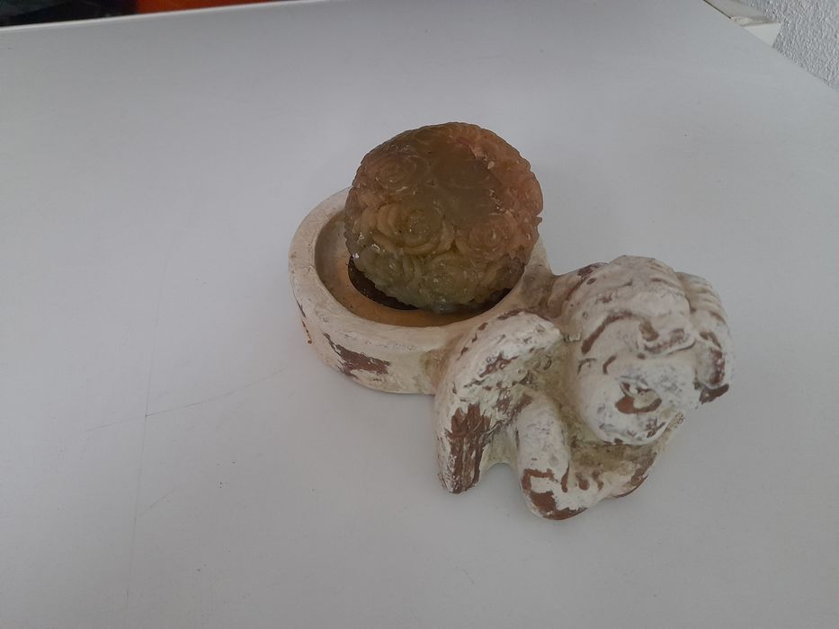 Várias peças anjo vela, queimador, molduras