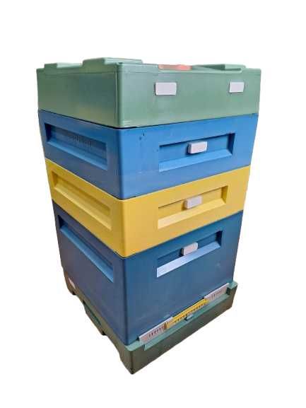 Ul wielkopolski 10 ramkowy z podkarmiaczką poliuretan barwiony