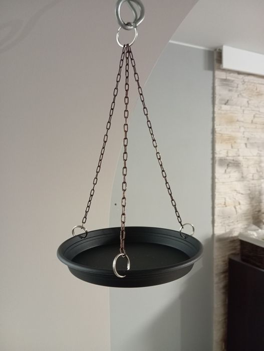 Karmnik poidło wiszace dla ptaków