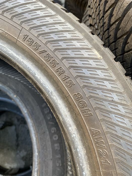 Шини 185 55R15 86H. Yokohama BluEarth-4S