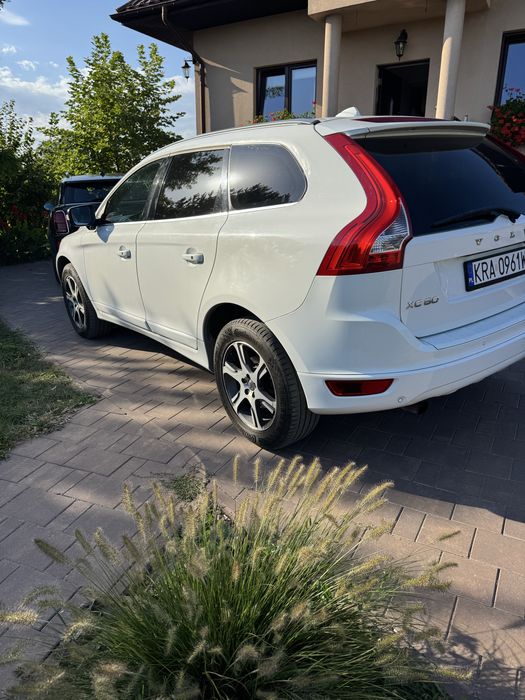 Volvo xc60 T5 2.0 benzyna 243KM 2011 automat