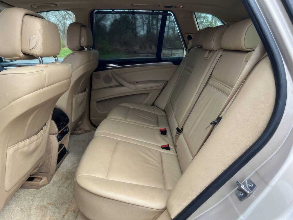 BMW X5 xDrive35d      2013