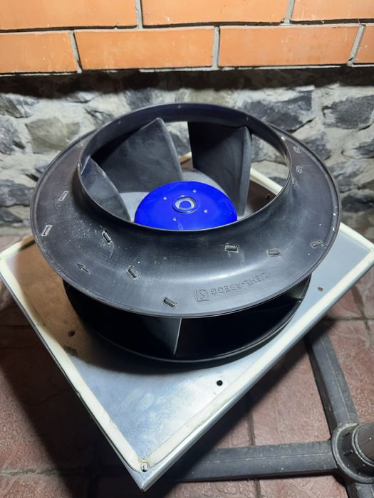 Продам винтилятор ZIEHL-ABEGG