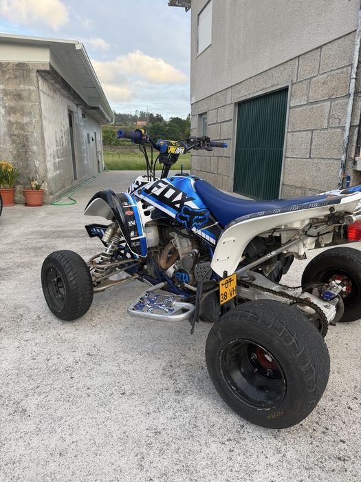 Suzuki LTZ 400.