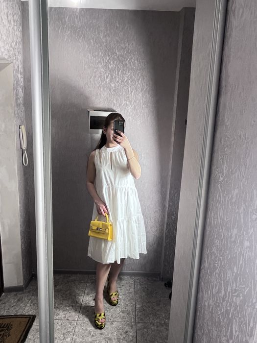 Сукня бренду ME+EM