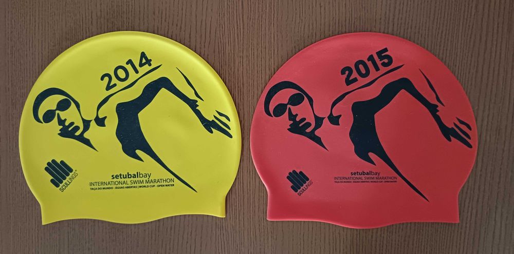 Touca de natação, de silicone, Setúbal Bay 2014 - International Swim Marathon, em estado novo, só usada uma vez, no dia da prova.