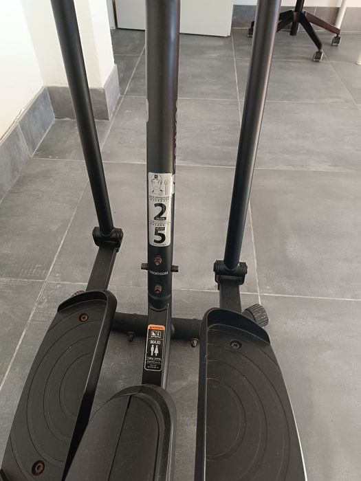 Bicicleta Elíptica Essentials Domyos