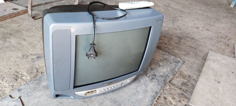 Телевизор.SHARP.