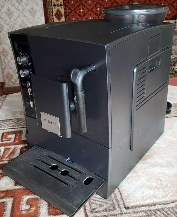 Кавомашина  Siemens EQ5 CTES32