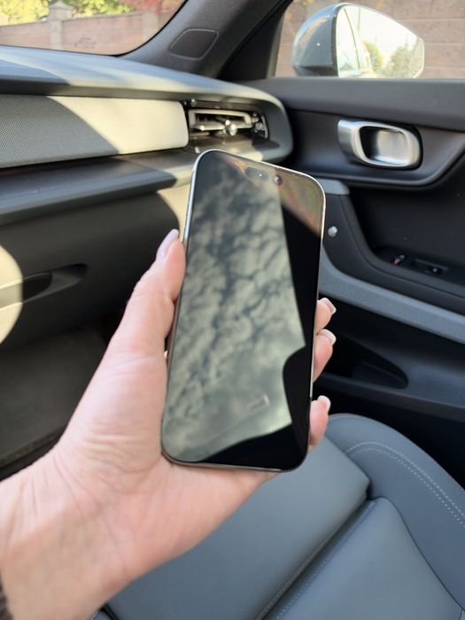 iPhone 16 pro 256