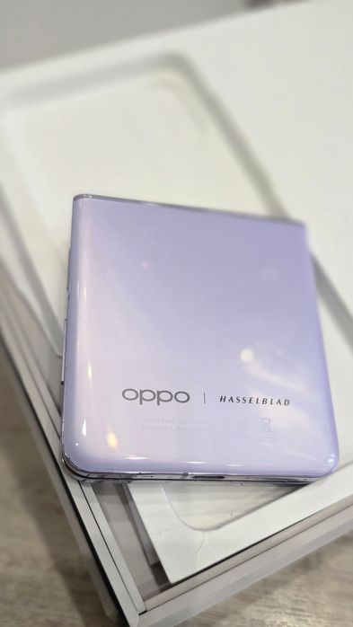 Oppo Find N2 Flip