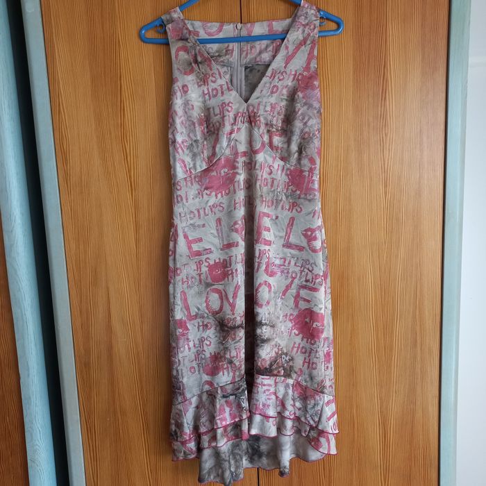 Elegacka sukienka damska