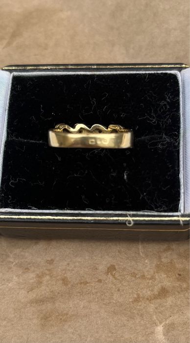 Anel de ouro , em perfeito estado, 4,29gr