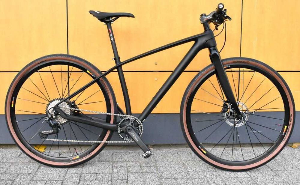 Miejski GRAVEL NO LOGO, M/L, Full carbon 9,1 kg, Deore 1x10, Mavic 28