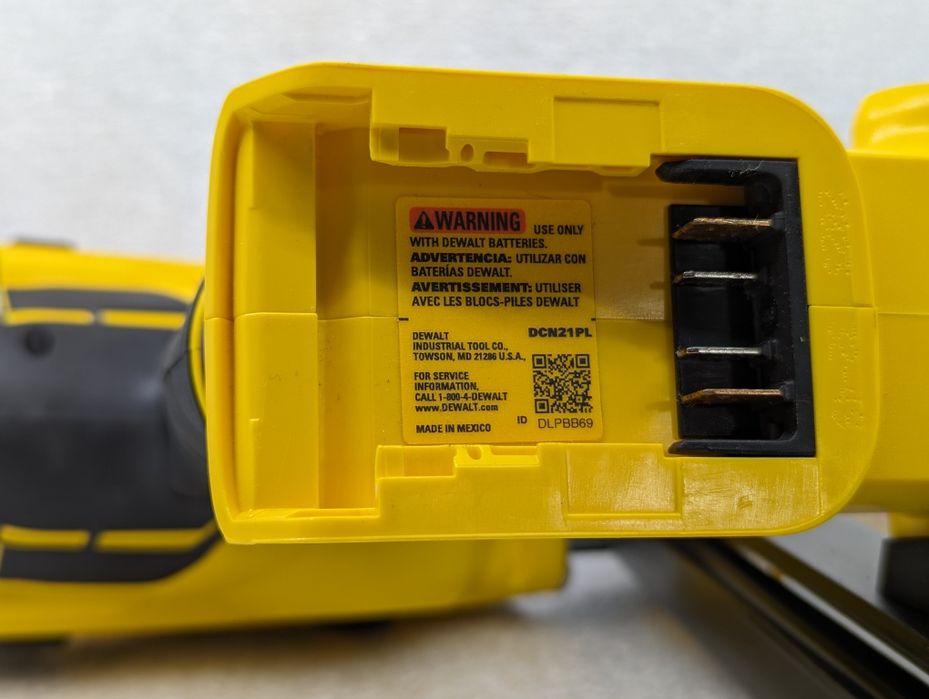 DeWALT DCN21PLB 20V Безщітковий нейлер аккумуляторний забивач цвяхів