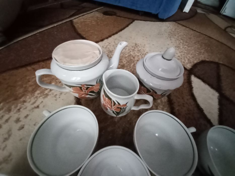 Набір кухонного посуду