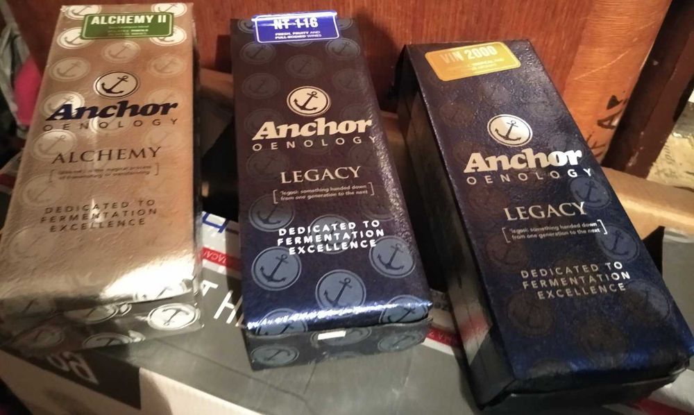 Винные дрожжи Anchor Oenology Legacy. 1 кг.