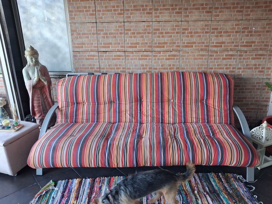 Sofá - com possibilidade de sofá cama