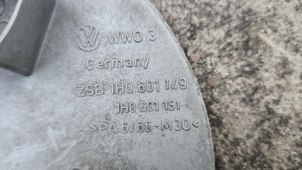 Oryginalne dekielki VW Golf III / Vento 13" – komplet 4 szt.