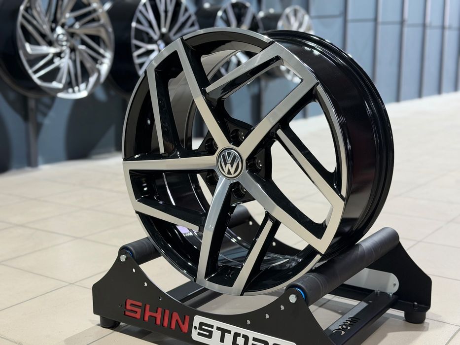 Нові диски Volkswagen Skoda R18 5x112 REPLICA VW6108 Black Machined Face
