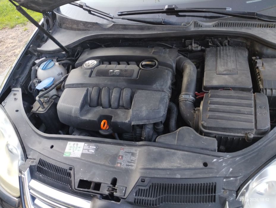 VW Jetta 2006, 1.6 MPI