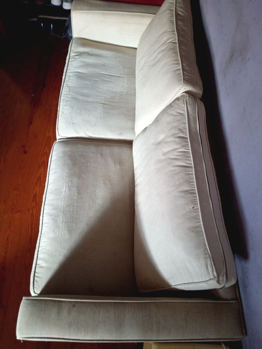 Sofá Branco p/2 pessoas