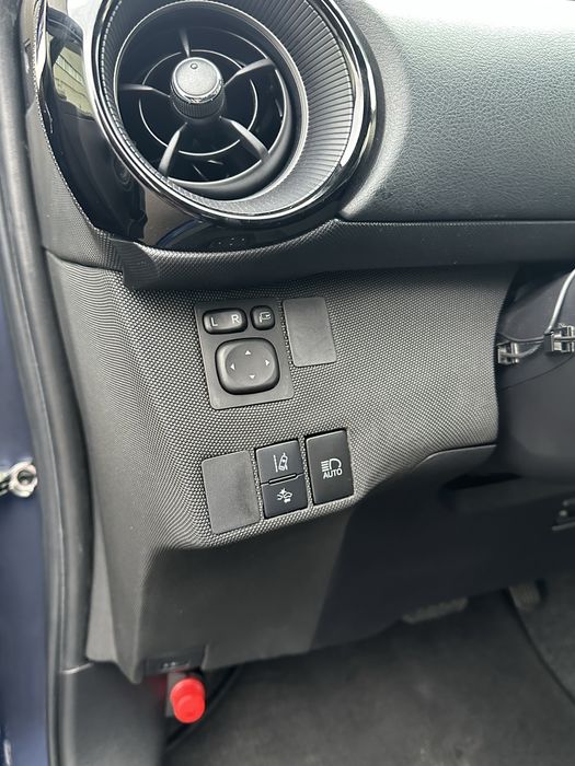 Toyota Aqua 2020 тойота